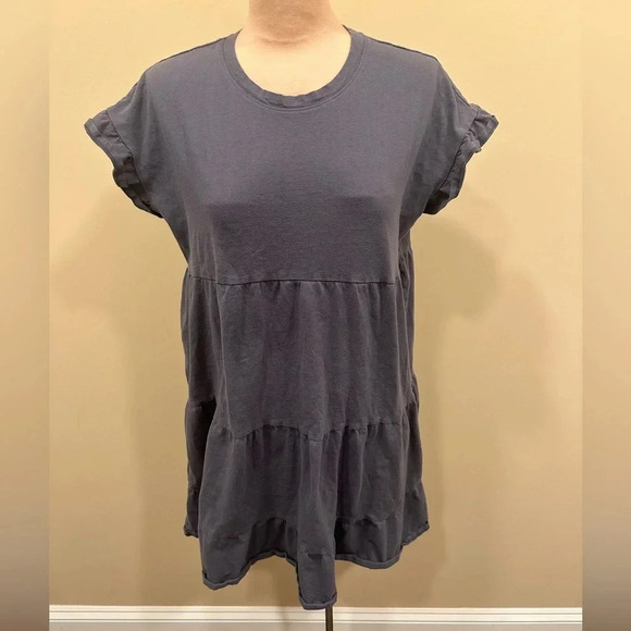 TIME and TRU Grey Gray Short Sleeve Ruffled Knee Length Dress Size Small 4-6 - Picture 2 of 7